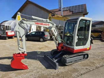 Mini-pelle Takeuchi TB125 (2000) – 3 Godets inclus